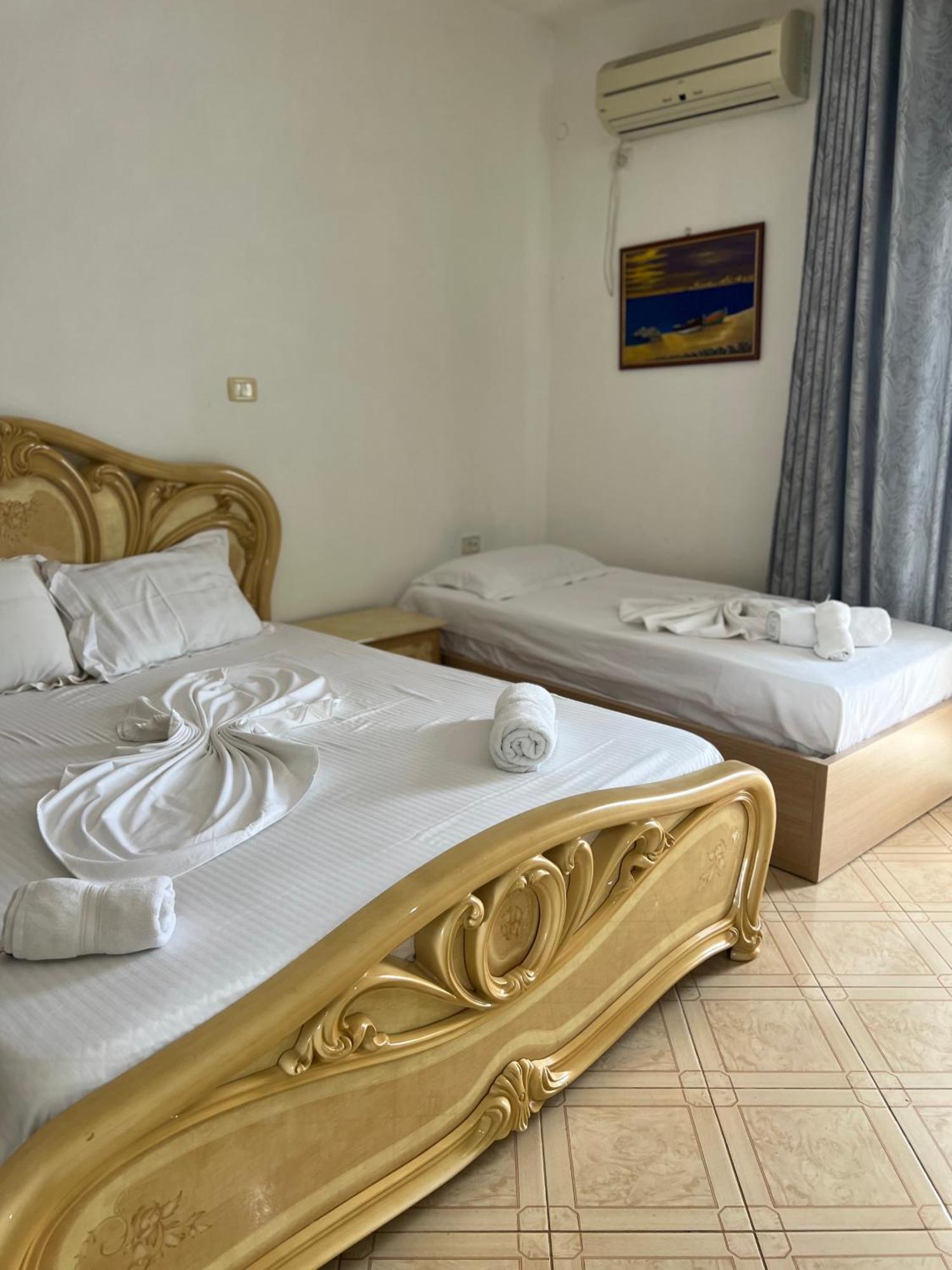 Majki Beach Apartments Саранда Екстер'єр фото