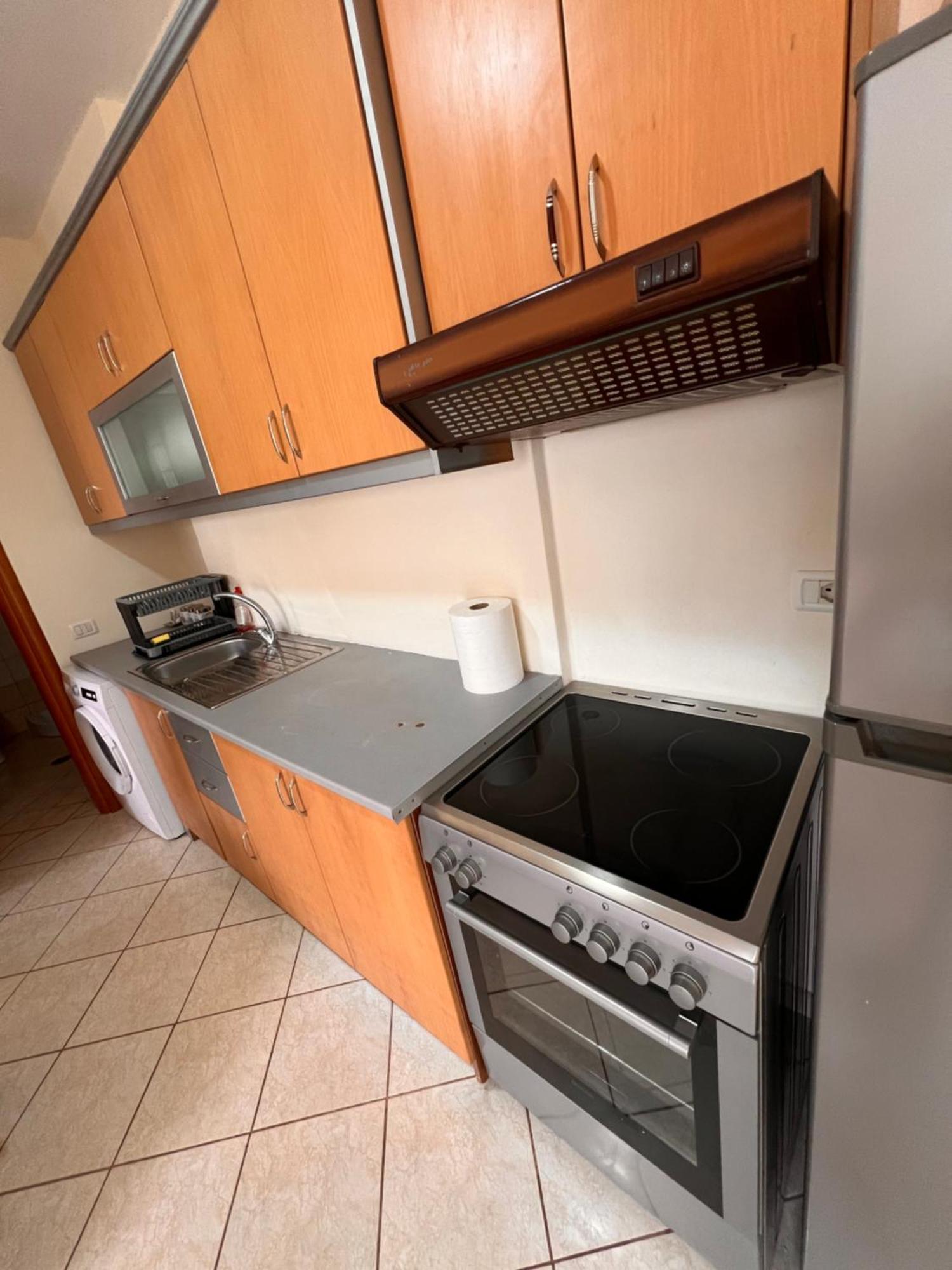 Majki Beach Apartments Саранда Екстер'єр фото